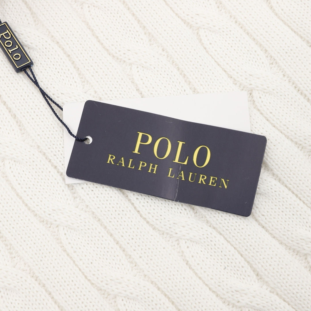 Cable-Knit Crewneck Sweater White